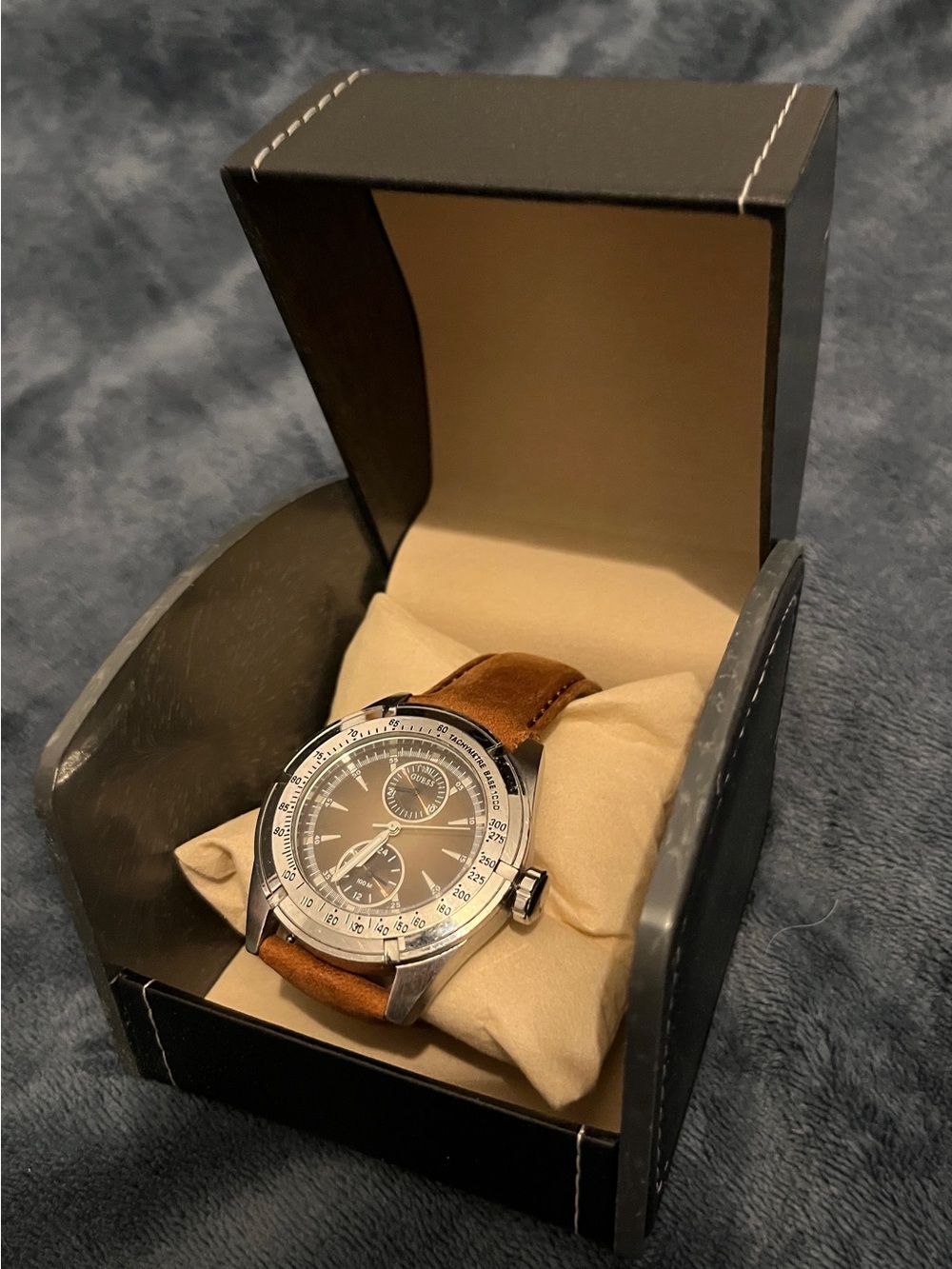 GUESS Silver Thick Bezel with Brown Dial and Tan Leather Strap | Excellent! - Picture 2 of 5